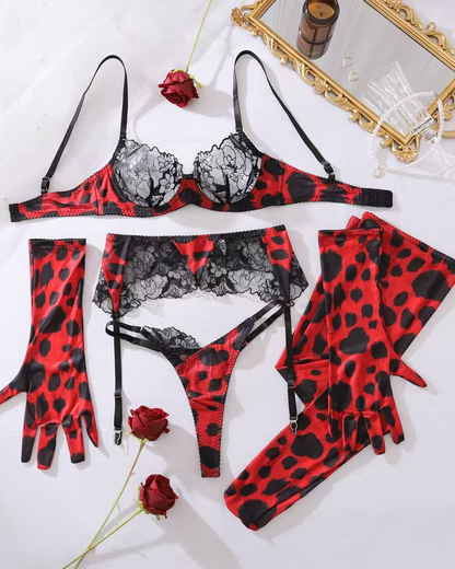 Leopard print lace paneled comfortable five-piece underwear set