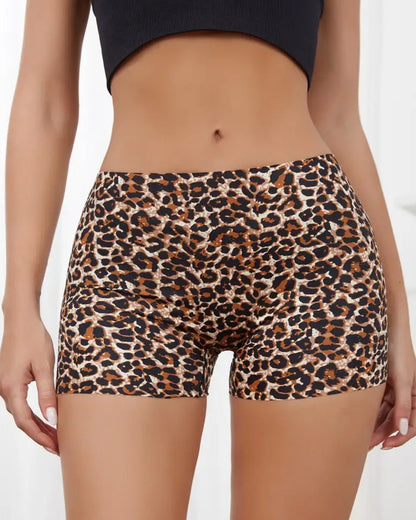 Women's Leopard Print/Solid Seamless Comfortable Breathable Boxer Briefs
