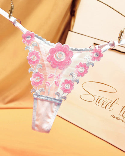 ZALUNE Low Waist Triangle Lace Thong Panties