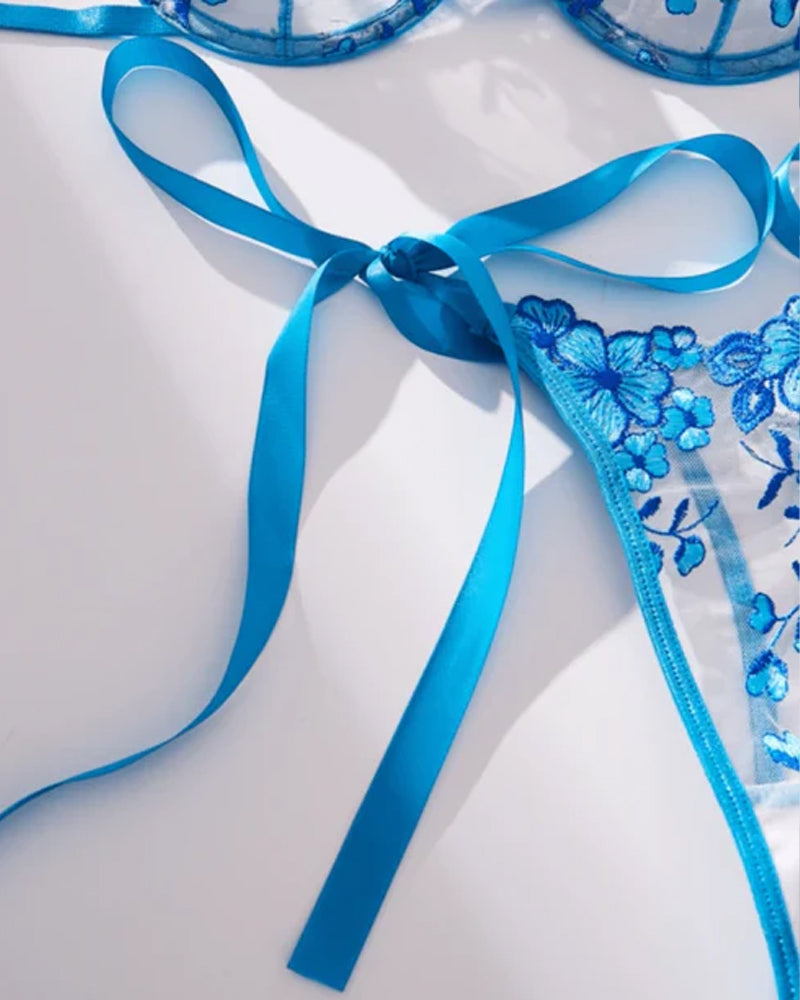 Sexy Flower Embroidered Mesh Lace Gathered Bra Set