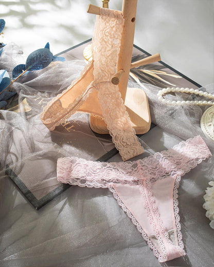 Sexy Pure Cotton Lace Low-rise Seamless Thong