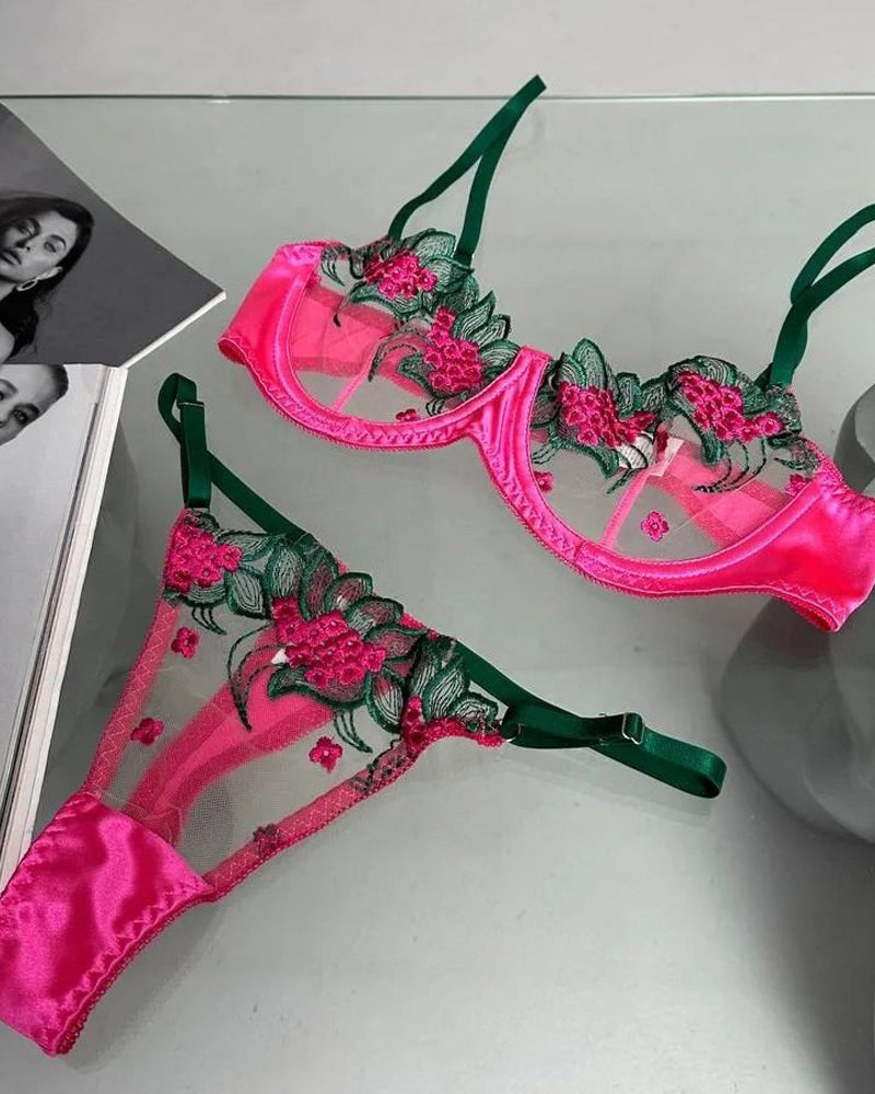 Sexy Colorblock Flower Embroidered Underwire Mesh Bra Set