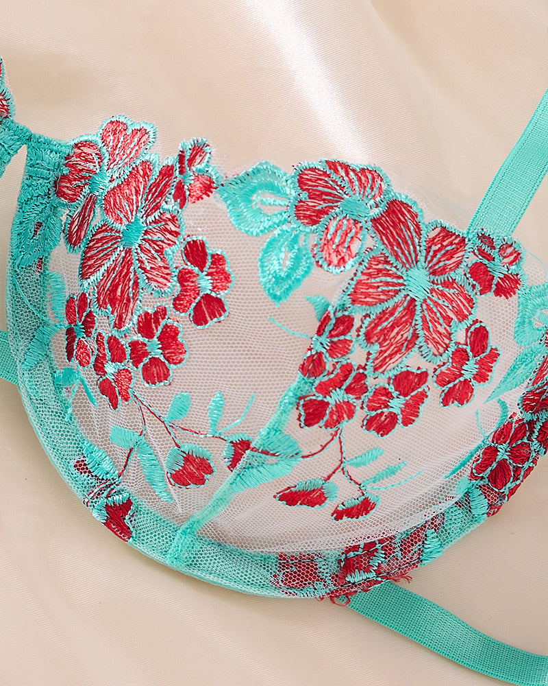Sexy Flower Embroidered Mesh Lace Gathered Bra Set
