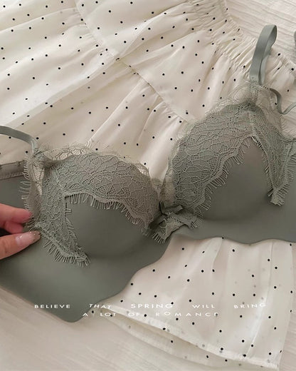 Women's Lace Trim Comfort Bra